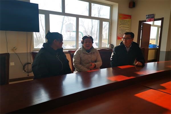 下基层、访妇情、办实事 ——长春市双阳区妇联走访慰问我区贫困女党员、妇联干部代表