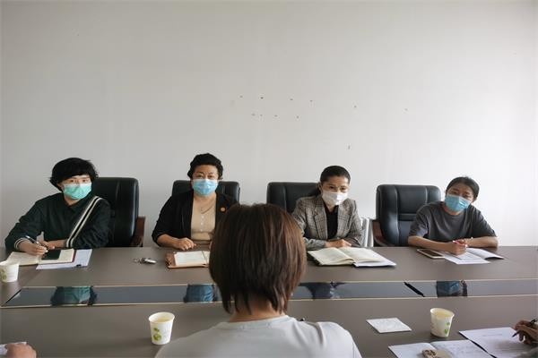 双阳区妇联召开人居环境改善春季战役之“干净人家”督导会及当前重点工作推进会