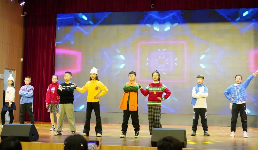 1763687516183018067.jpg 1763687516183018067.jpg